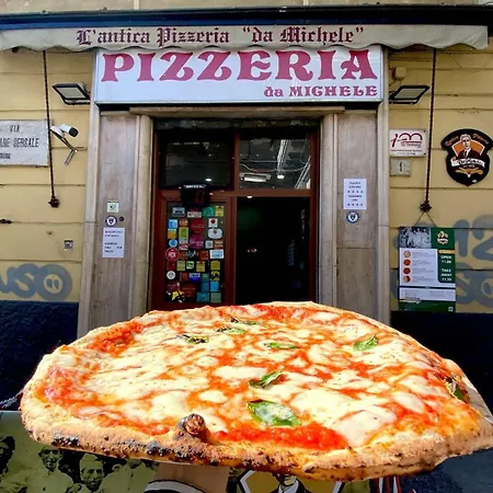L'ospite Napoletano Lägenhet